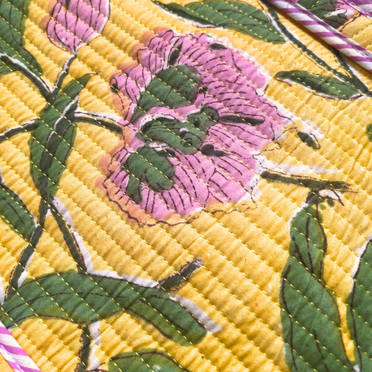 Sac demi-lune matelassé – "Sunny Bloom"