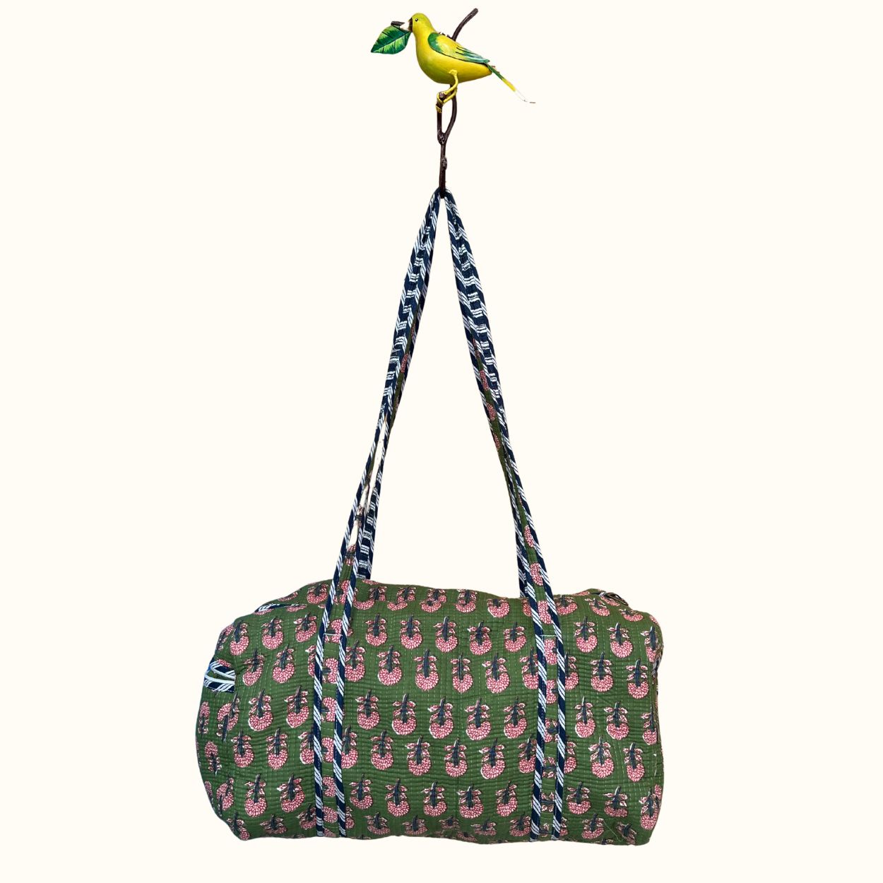 Sac de voyage matelassé – "Pink grove in the forest"
