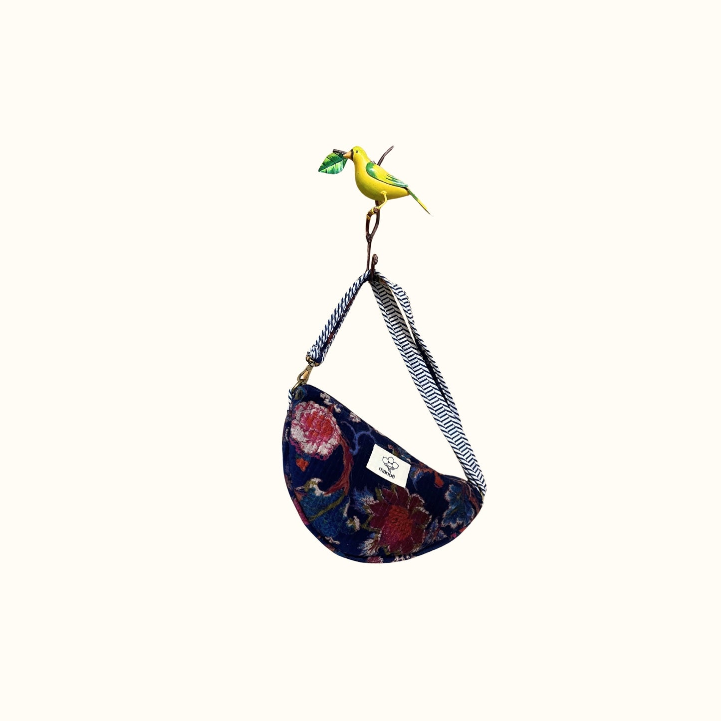 Sac demi-lune matelassé en velours – Nocturen floral