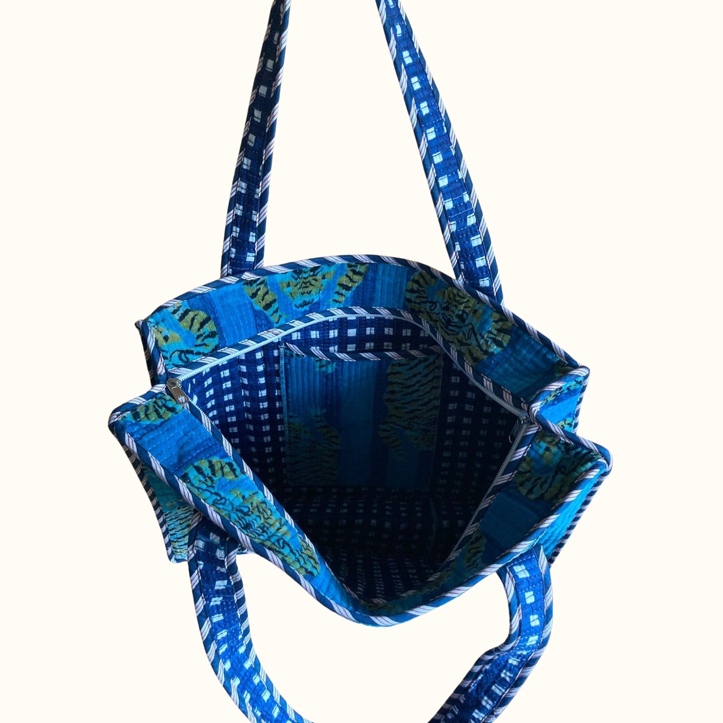 Grand tote bag en velours à Zip  – Tigres Bleus