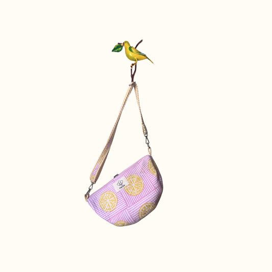 Sac demi-lune matelassé – "Sun and Lemonade "