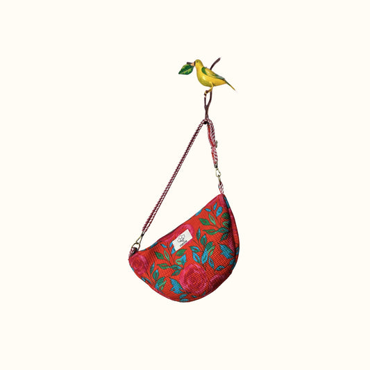 Sac demi-lune matelassé – Rosy Beauty